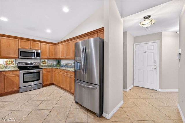 11081 Yellow Poplar DR, Fort Myers, FL 33913