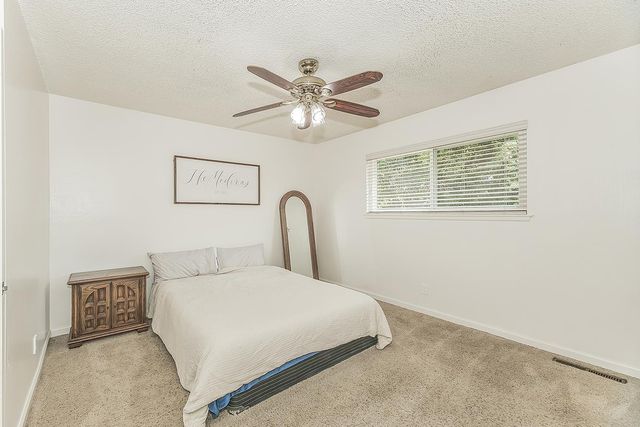 4888 E Rialto Avenue, Fresno, CA 93726