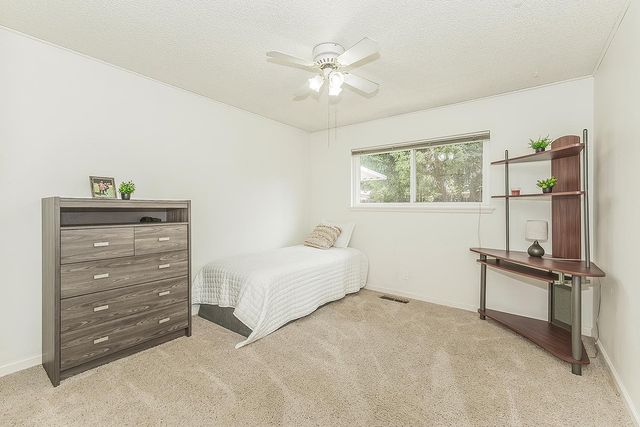 4888 E Rialto Avenue, Fresno, CA 93726