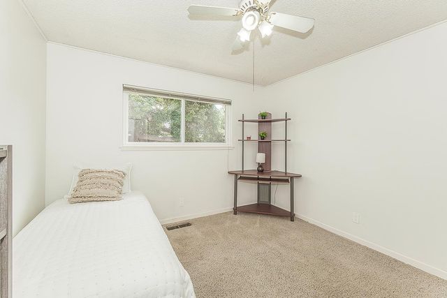4888 E Rialto Avenue, Fresno, CA 93726