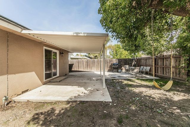 4888 E Rialto Avenue, Fresno, CA 93726