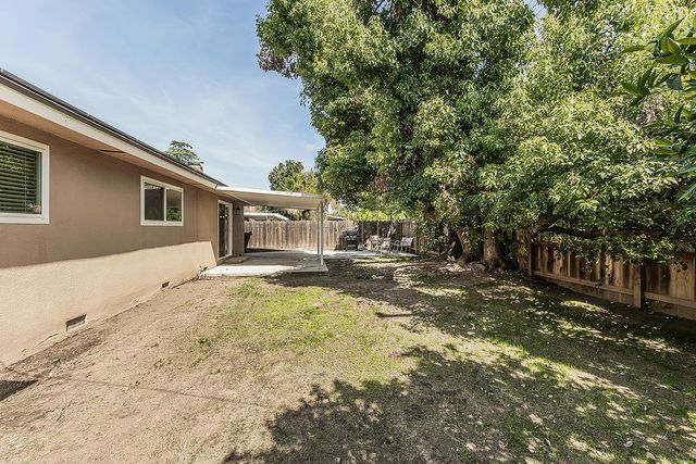 4888 E Rialto Avenue, Fresno, CA 93726