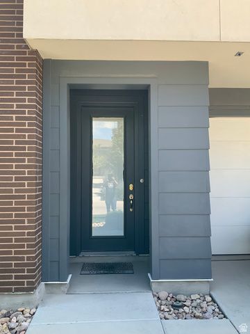 11091 S OWEN RIDGE WAY, South Jordan, UT 84095
