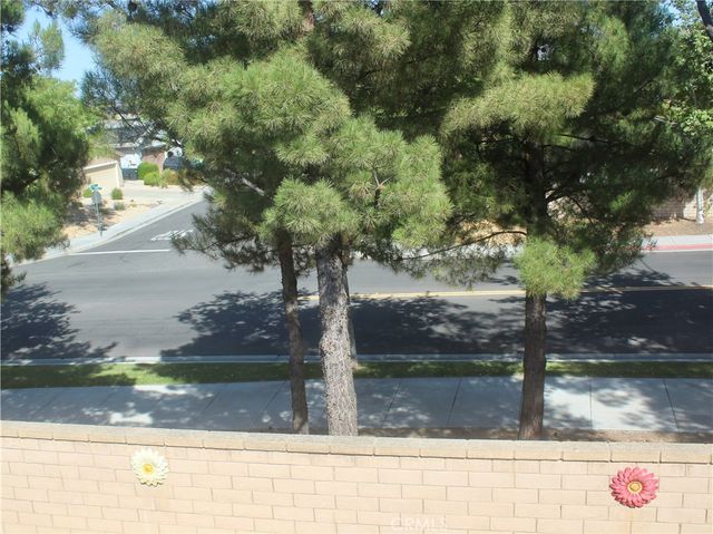 116 Boston, Beaumont, CA 92223