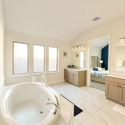 19315 Stagecoach Breeze Lane, Tomball, TX 77377