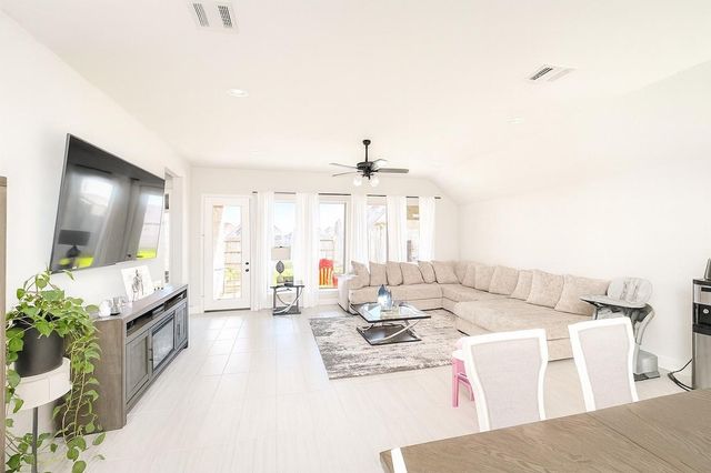 19315 Stagecoach Breeze Lane, Tomball, TX 77377