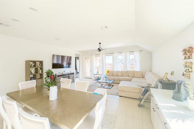 19315 Stagecoach Breeze Lane, Tomball, TX 77377