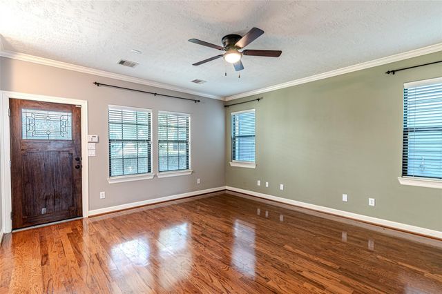 1828 Woodbend Village Court, Houston, TX 77055