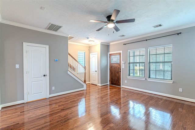 1828 Woodbend Village Court, Houston, TX 77055