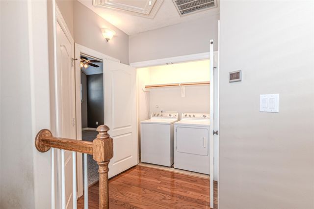 1828 Woodbend Village Court, Houston, TX 77055