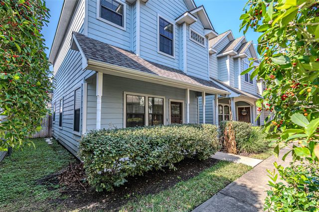 1828 Woodbend Village Court, Houston, TX 77055