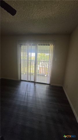 2109 Hinkle Avenue, Killeen, TX 76549