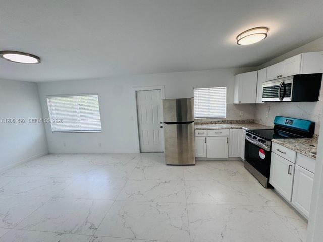 8400 NW 15th Avenue, Miami, FL 33147
