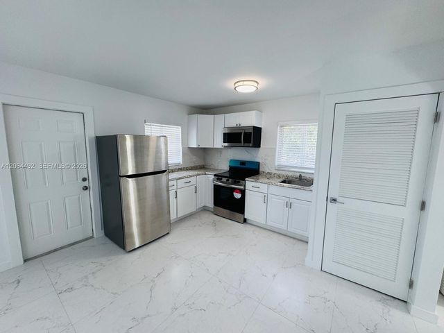 8400 NW 15th Avenue, Miami, FL 33147