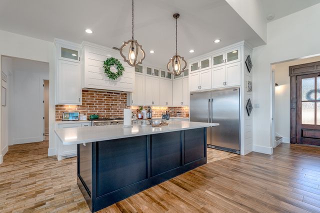 622 Ranch Road, Buffalo Gap, TX 79508