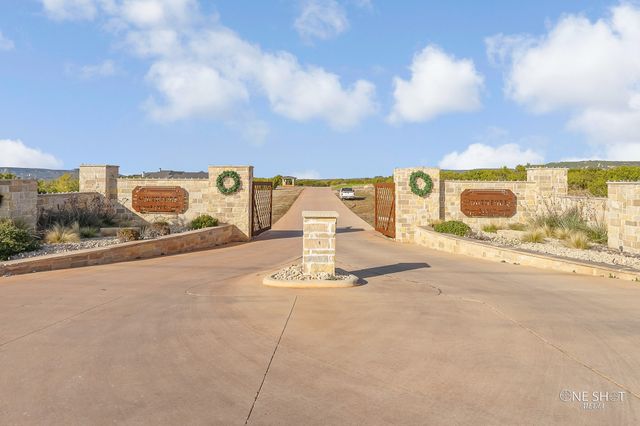 622 Ranch Road, Buffalo Gap, TX 79508