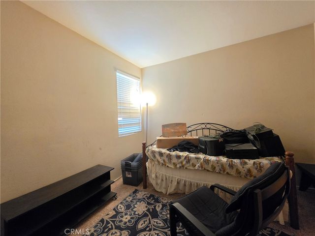 10786 Thorndale, Adelanto, CA 92301