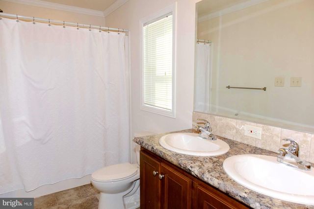 299 MEADOW CT, North Wales, PA 19454