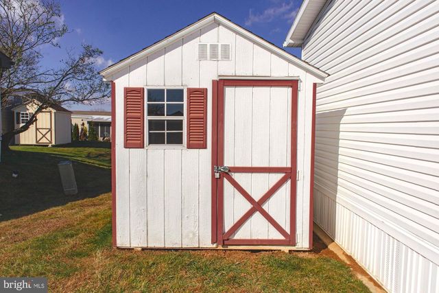 299 MEADOW CT, North Wales, PA 19454