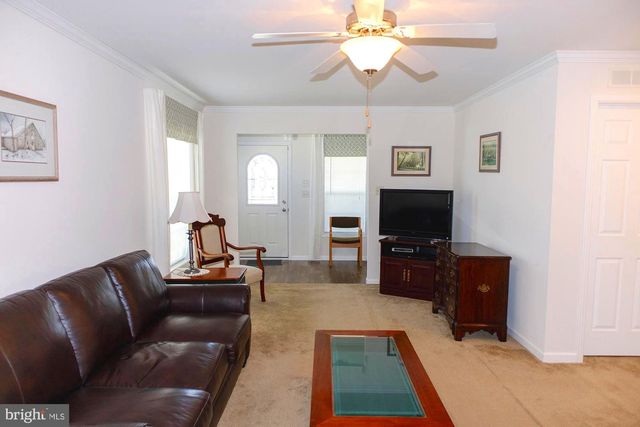 299 MEADOW CT, North Wales, PA 19454