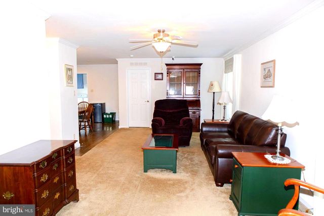 299 MEADOW CT, North Wales, PA 19454