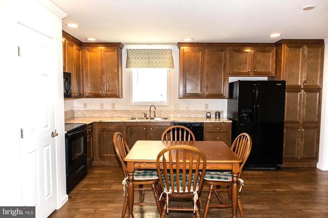 299 MEADOW CT, North Wales, PA 19454