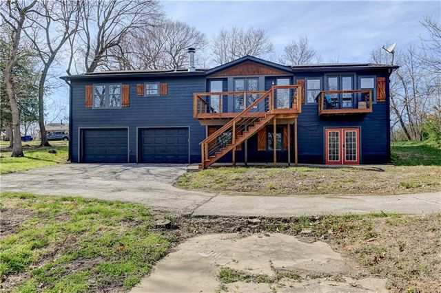 110 C Street, Lake Lotawana, MO 64086