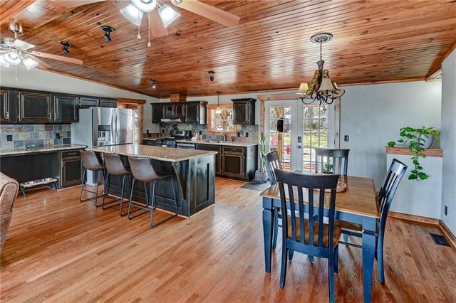 110 C Street, Lake Lotawana, MO 64086