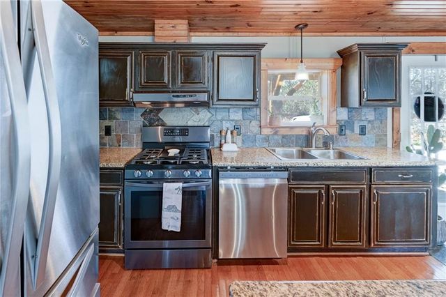 110 C Street, Lake Lotawana, MO 64086