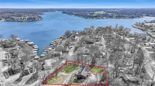 110 C Street, Lake Lotawana, MO 64086