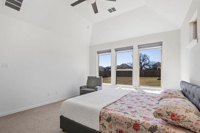 631 Breeze Hollow LN, Georgetown, TX 78628