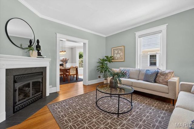 424 Spring Avenue, Webster Groves, MO 63119