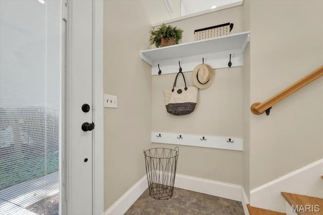 424 Spring Avenue, Webster Groves, MO 63119