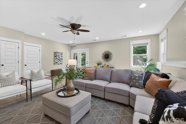 424 Spring Avenue, Webster Groves, MO 63119