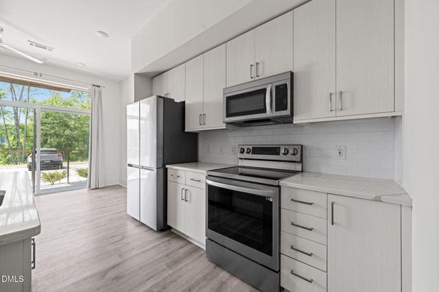 2441 Campus Shore Drive 109, Raleigh, NC 27606