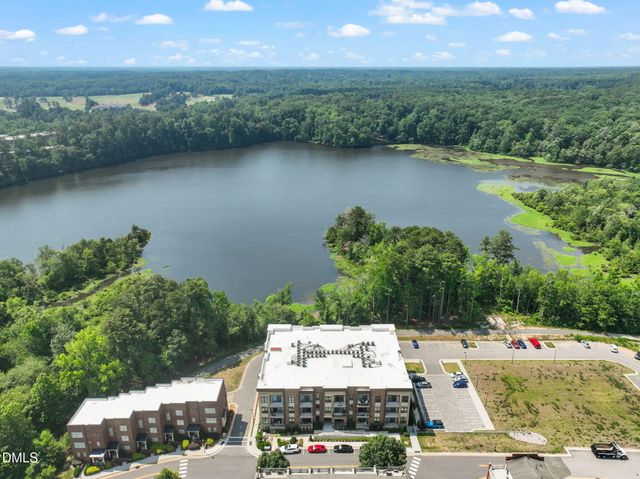2441 Campus Shore Drive 109, Raleigh, NC 27606