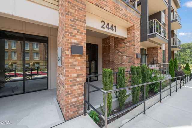 2441 Campus Shore Drive 109, Raleigh, NC 27606