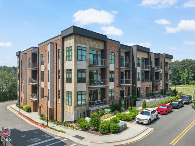 2441 Campus Shore Drive 109, Raleigh, NC 27606