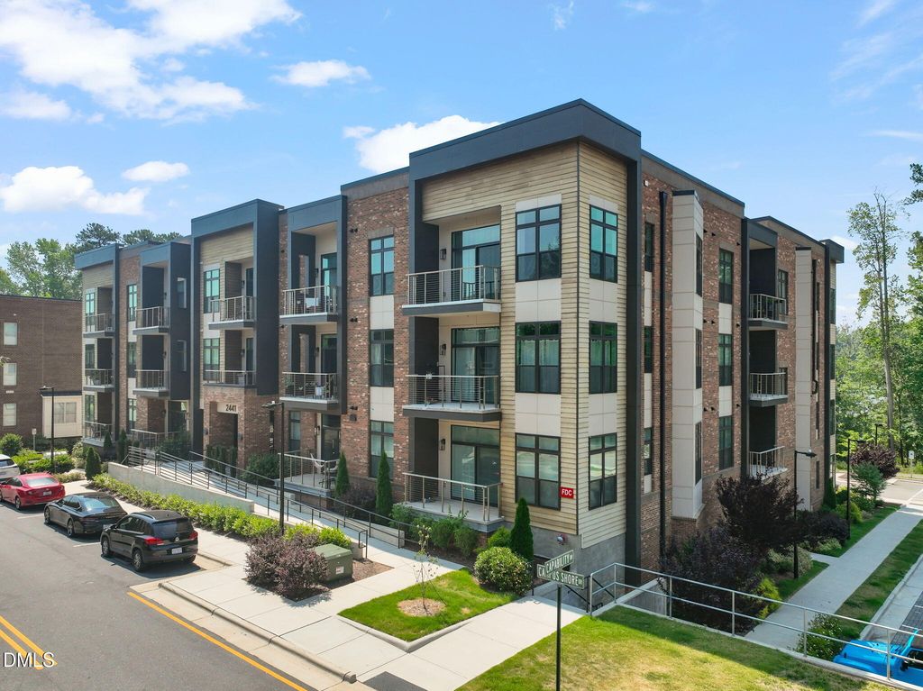 2441 Campus Shore Drive 109, Raleigh, NC 27606