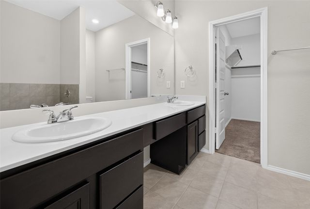 2800 Brittlebush Drive, Fort Worth, TX 76108