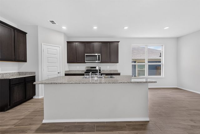 2800 Brittlebush Drive, Fort Worth, TX 76108