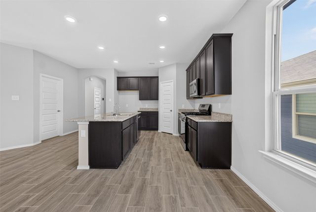2800 Brittlebush Drive, Fort Worth, TX 76108