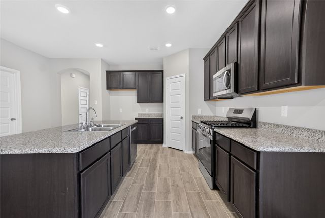 2800 Brittlebush Drive, Fort Worth, TX 76108