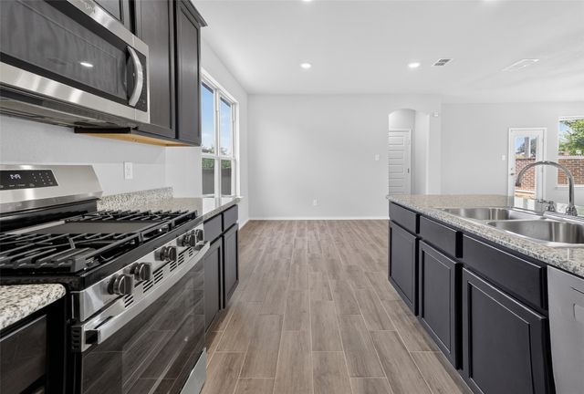 2800 Brittlebush Drive, Fort Worth, TX 76108