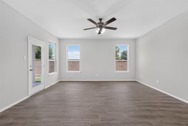 2800 Brittlebush Drive, Fort Worth, TX 76108