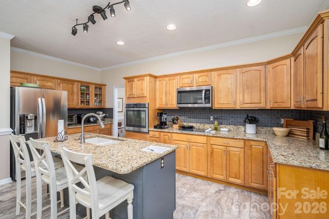170 Windsor Drive, Taylorsville, NC 28681