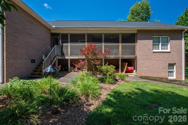 170 Windsor Drive, Taylorsville, NC 28681