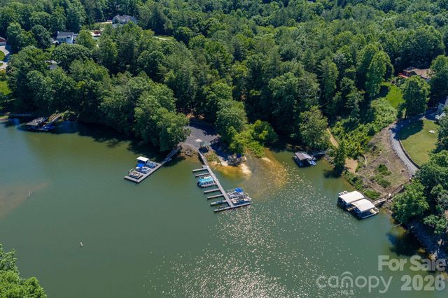 170 Windsor Drive, Taylorsville, NC 28681