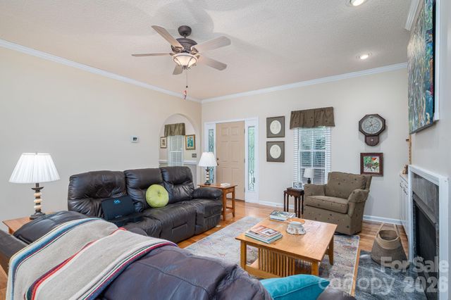 170 Windsor Drive, Taylorsville, NC 28681