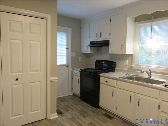 222 N New Ave, Henrico, VA 23075